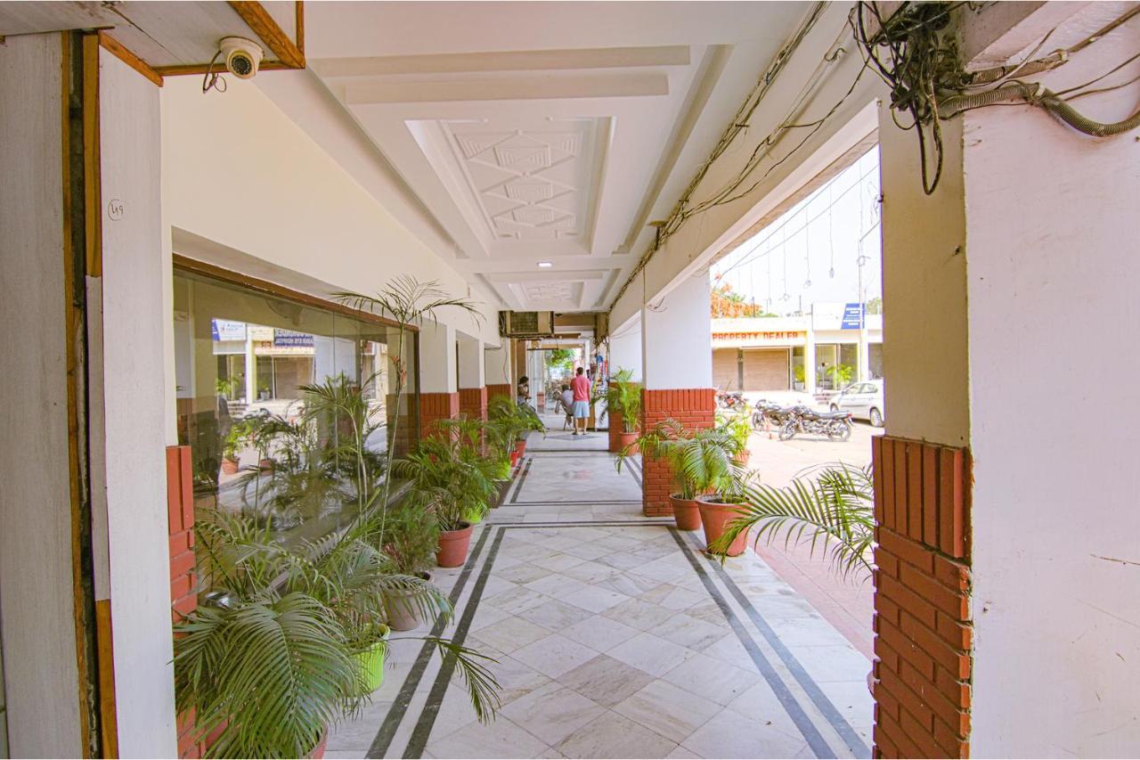 Fabhotel Town Pride Sohana Ngoại thất bức ảnh