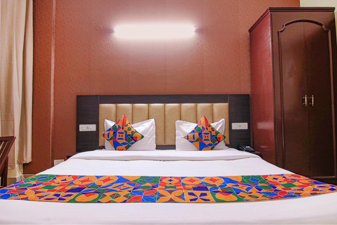 Fabhotel Town Pride Sohana Ngoại thất bức ảnh