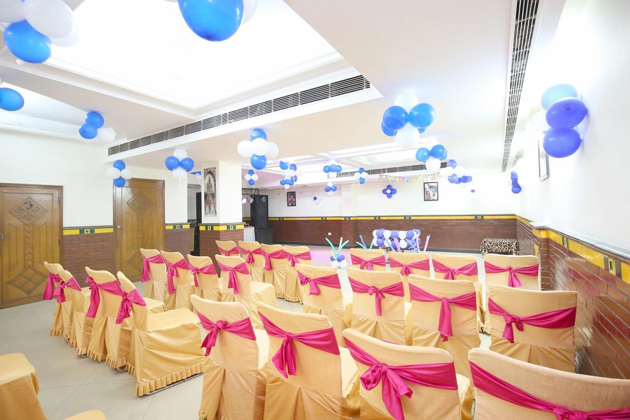 Fabhotel Town Pride Sohana Ngoại thất bức ảnh